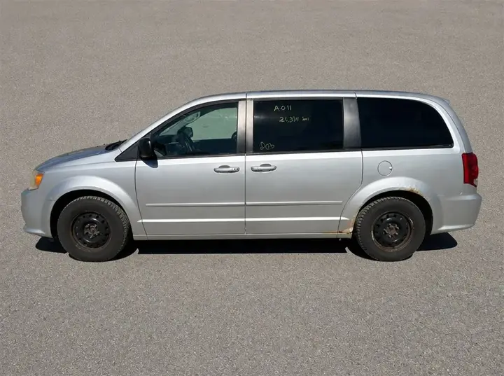 Dodge Grand Caravan 2011 photo 4