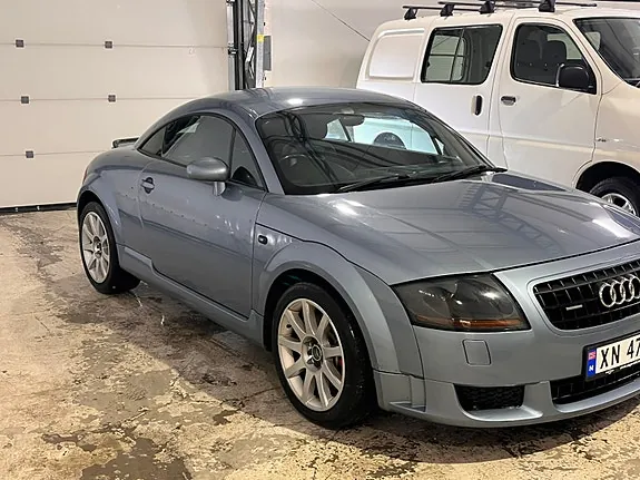 Audi Tt 2004 photo 4