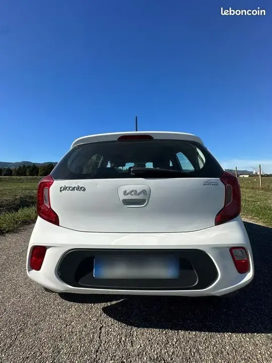 Kia Picanto 2022 photo 3