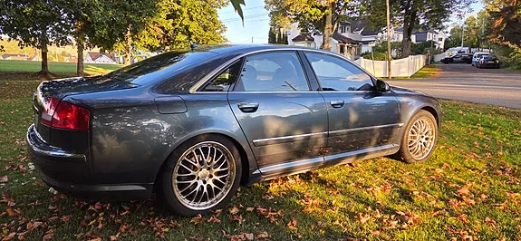 Audi A8 2005 photo 5