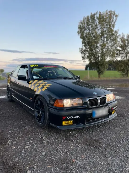 BMW E36