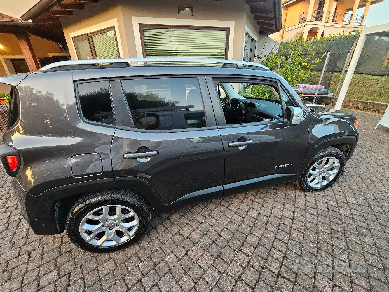 Jeep Renegade 2016 photo 5