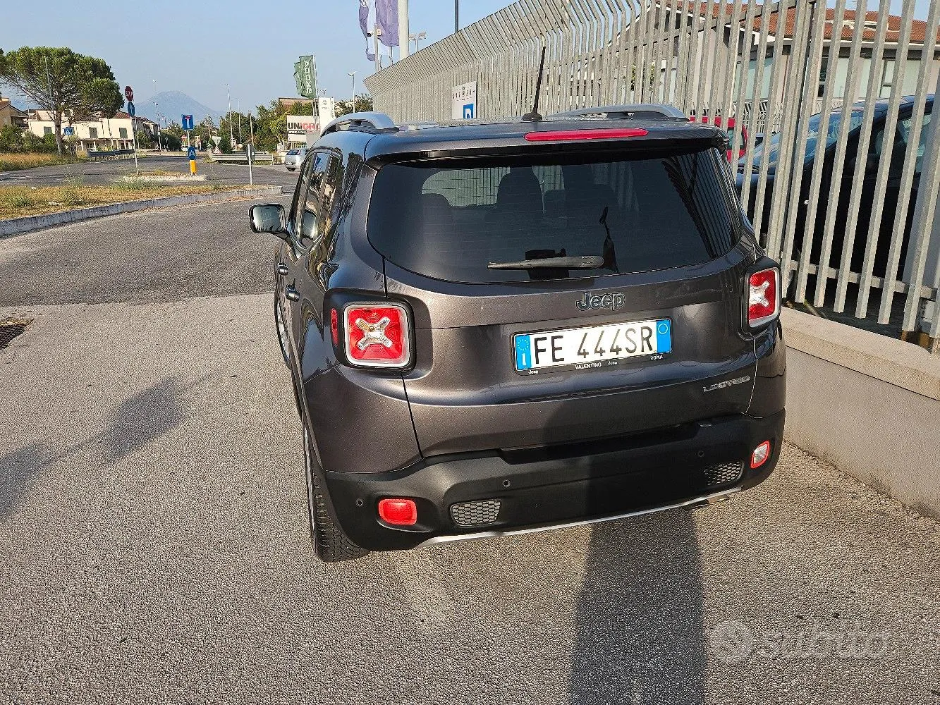 Jeep Renegade 2016 photo 4