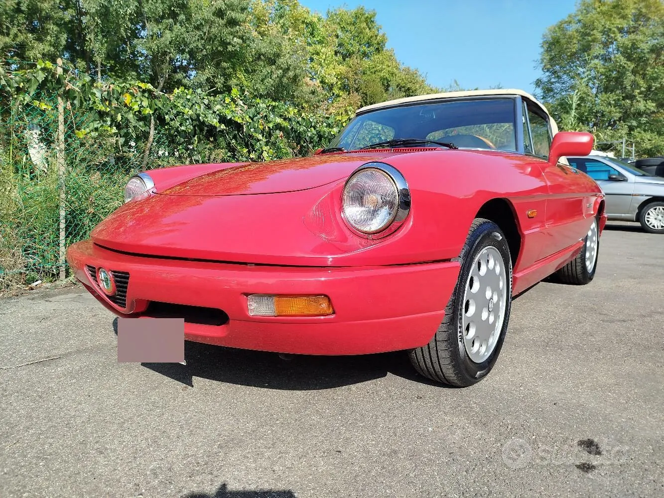 Alfa Romeo Spider 1990 photo 2