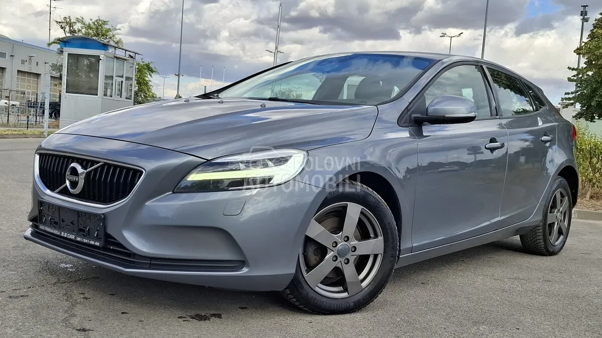 Volvo V40