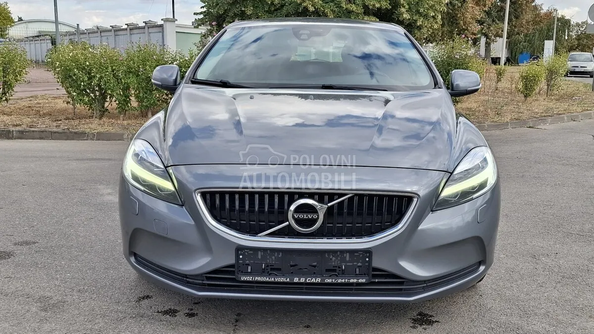 Volvo V40 2018 photo 2