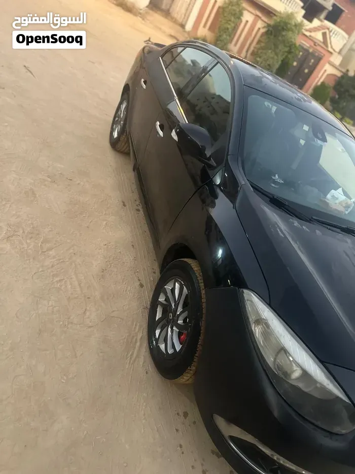 Renault Fluence 2015 photo 2