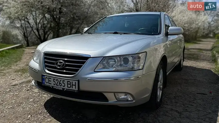 Hyundai Sonata