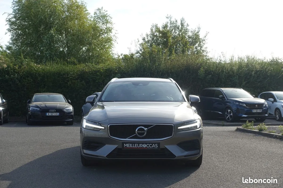 Volvo V60 2020 photo 2
