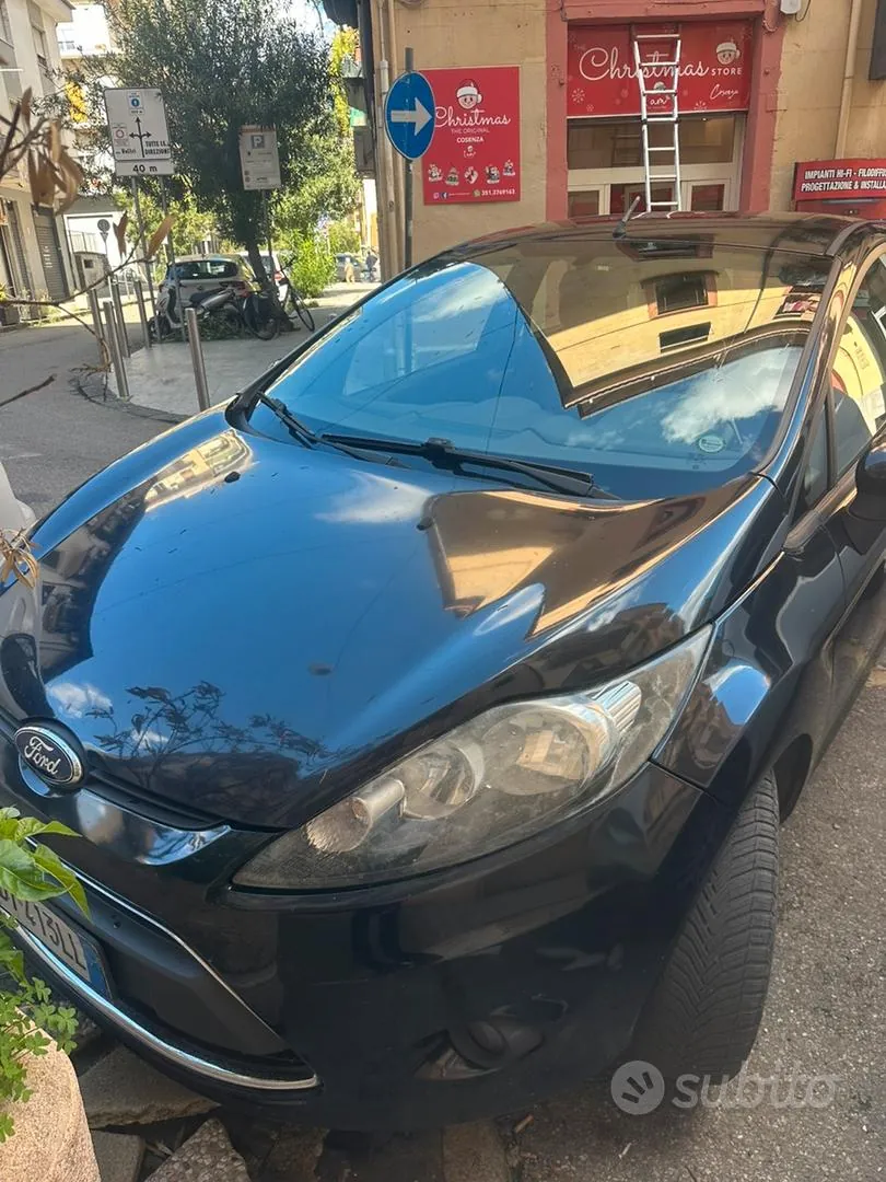Ford Fiesta 2009 photo 2