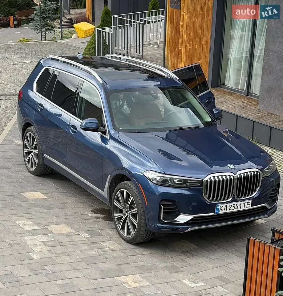 BMW X7