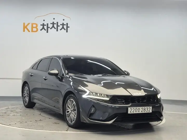 Kia K5 2023 photo 4