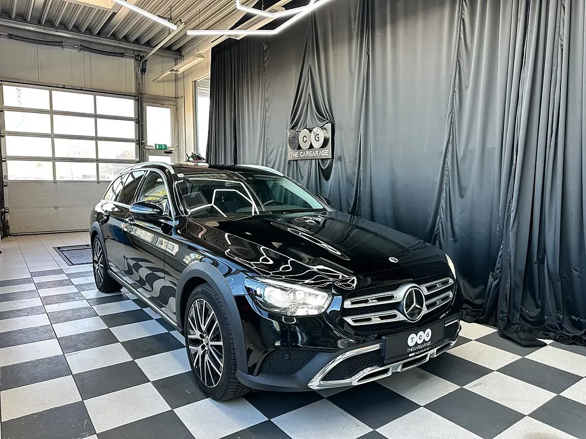 Mercedes-Benz E-Class 2020 photo 3