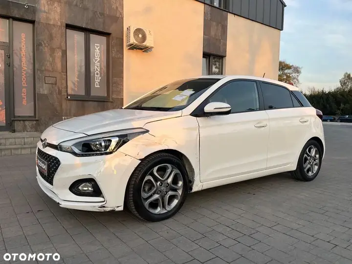 Hyundai I20