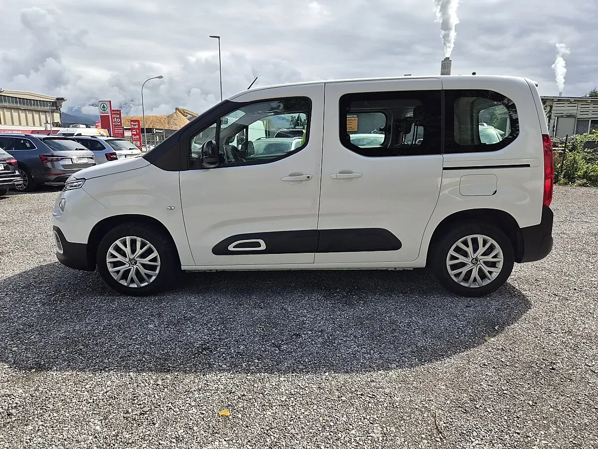 Citroen Berlingo 2022 photo 2