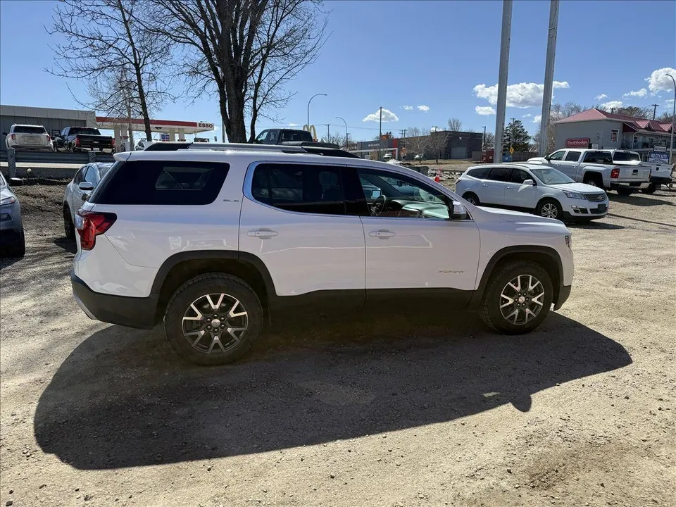 GMC Acadia 2021 photo 3