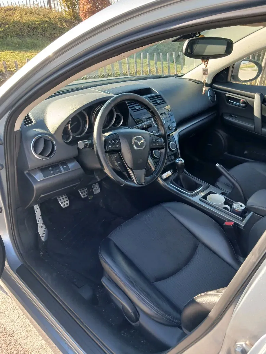 Mazda Mazda6