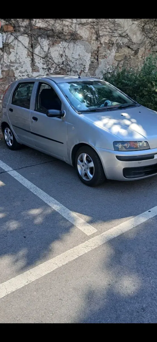 Fiat Punto 2001 photo 2
