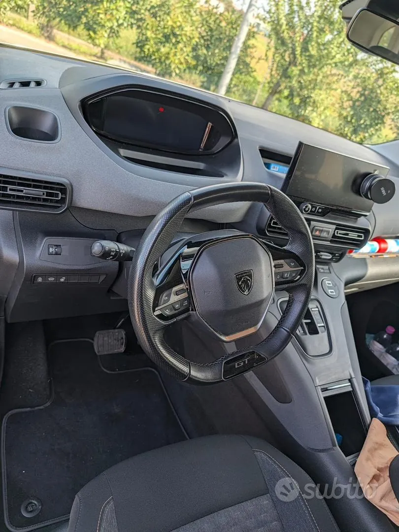 Peugeot Rifter 2024 photo 2