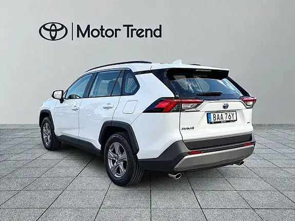 Toyota Rav4 2025 photo 3