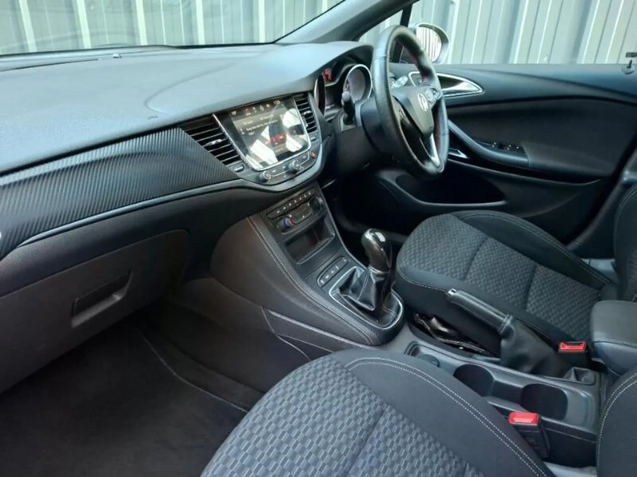 Vauxhall Astra 2018 photo 5