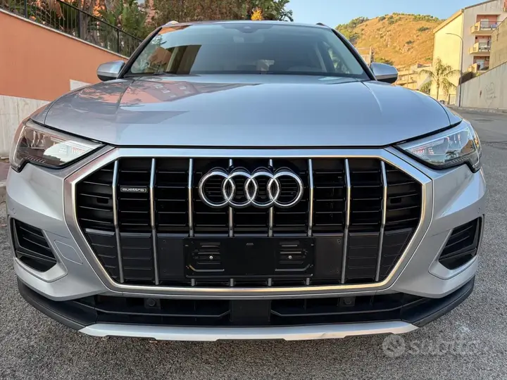 Audi Q3 2020 photo 2