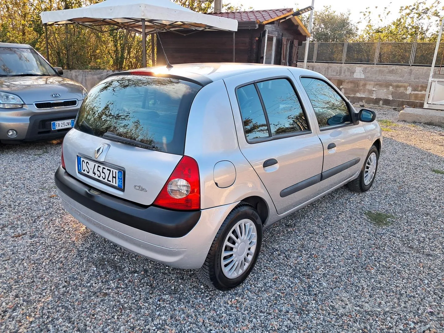 Renault Clio 2005 photo 3