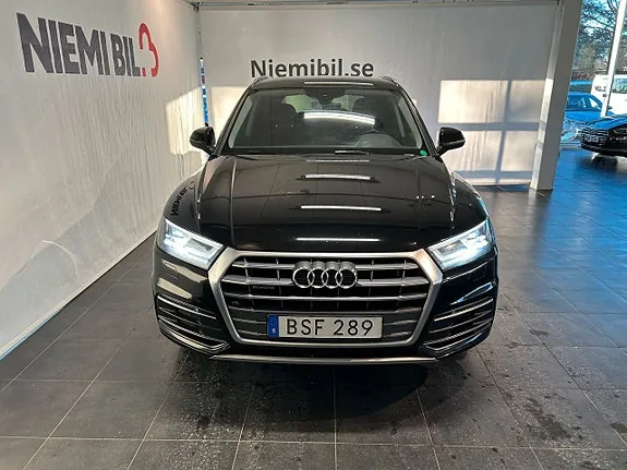 Audi Q5 2018 photo 2