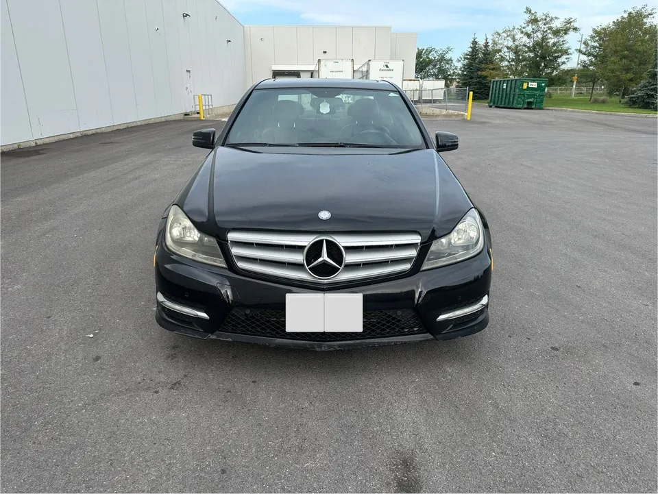 Mercedes-Benz C300 2013 photo 2