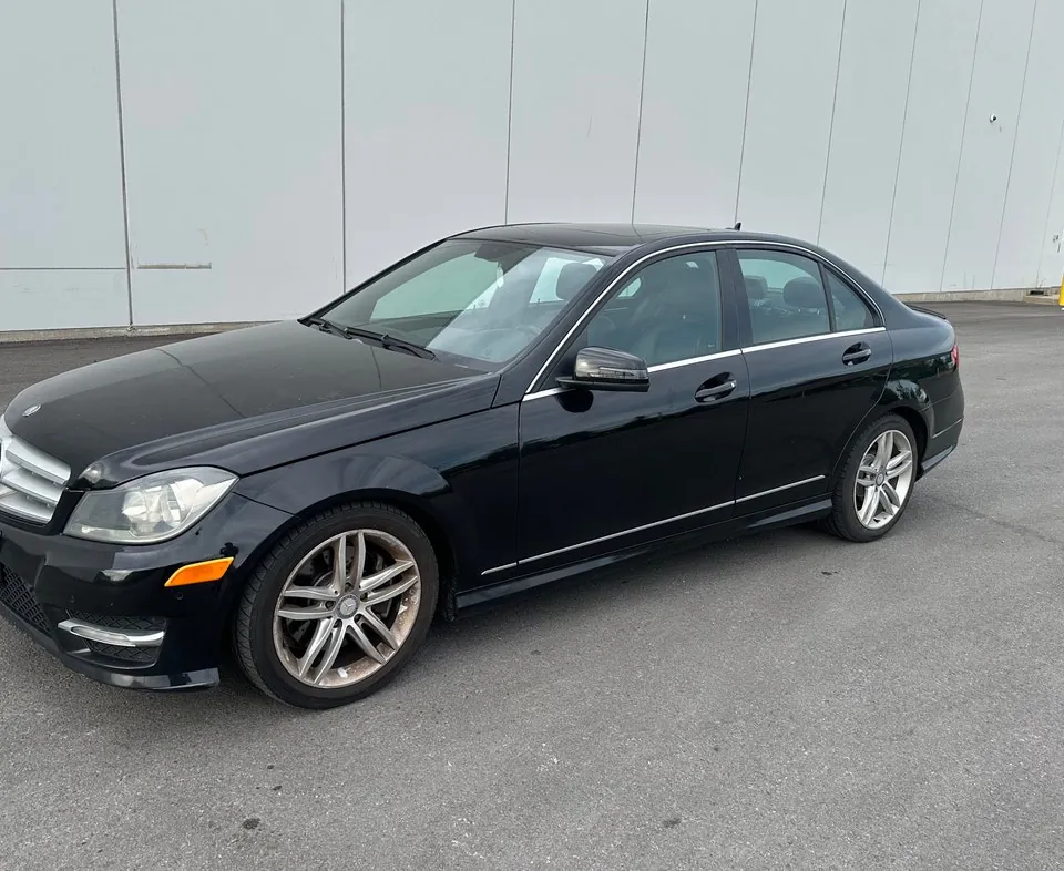 Mercedes-Benz C300 2013 photo 4