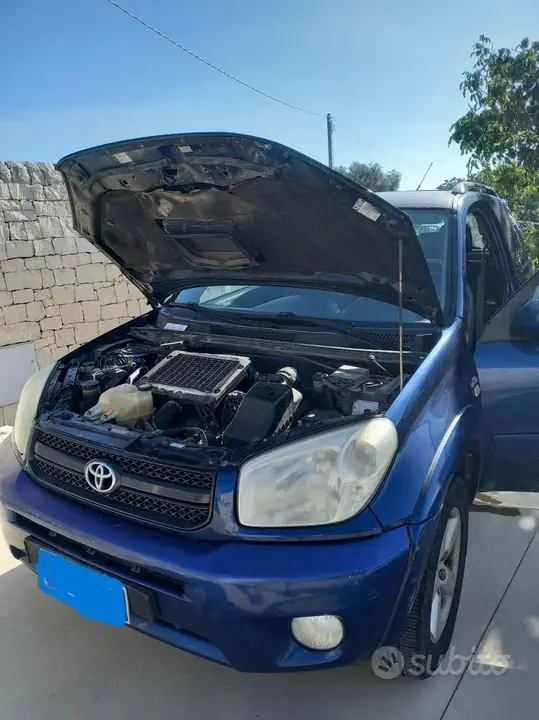 Toyota Rav4 2004 photo 4