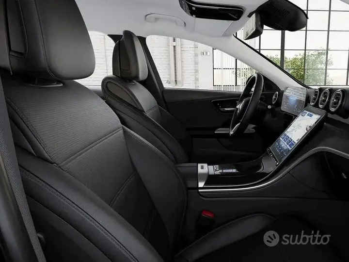 Mercedes-Benz C-Class 2026 photo 3