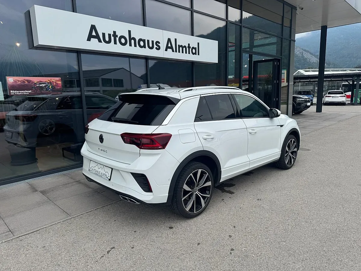Volkswagen T-Roc 2022 photo 2