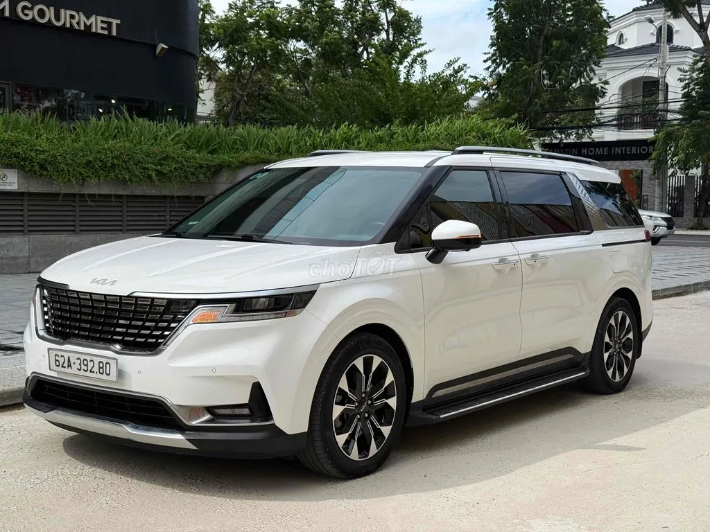 Kia Carnival 2023 photo 2