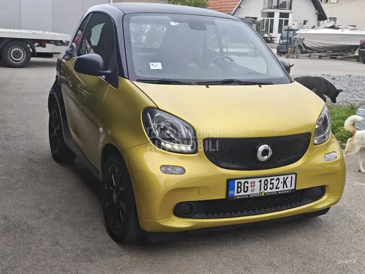 Smart Fortwo 2016 photo 4