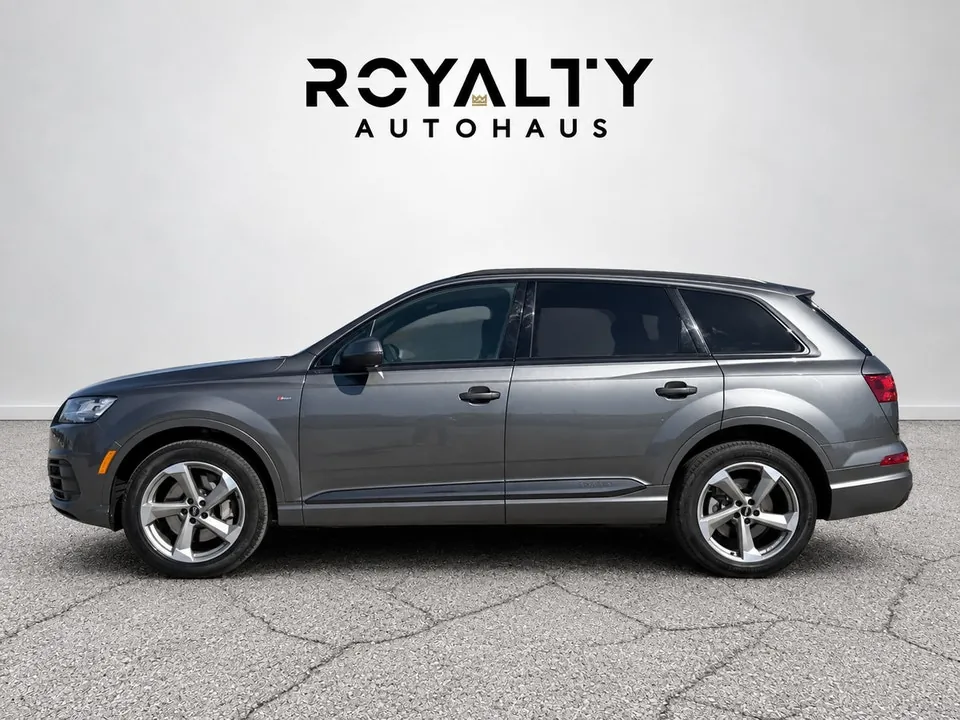 Audi Q7 2019 photo 2