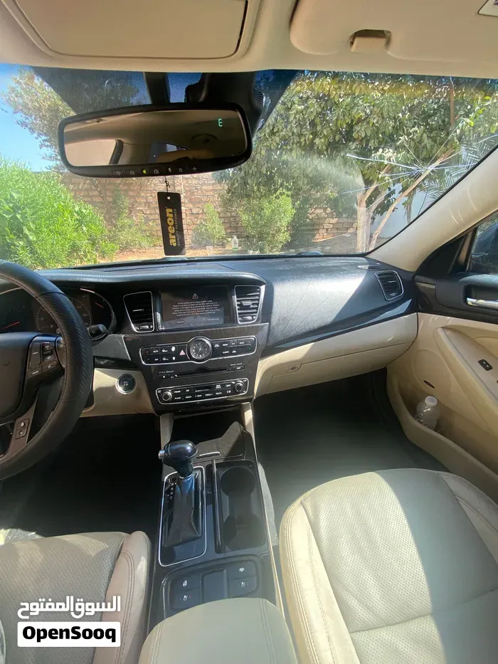 Kia Cadenza 2015 photo 2