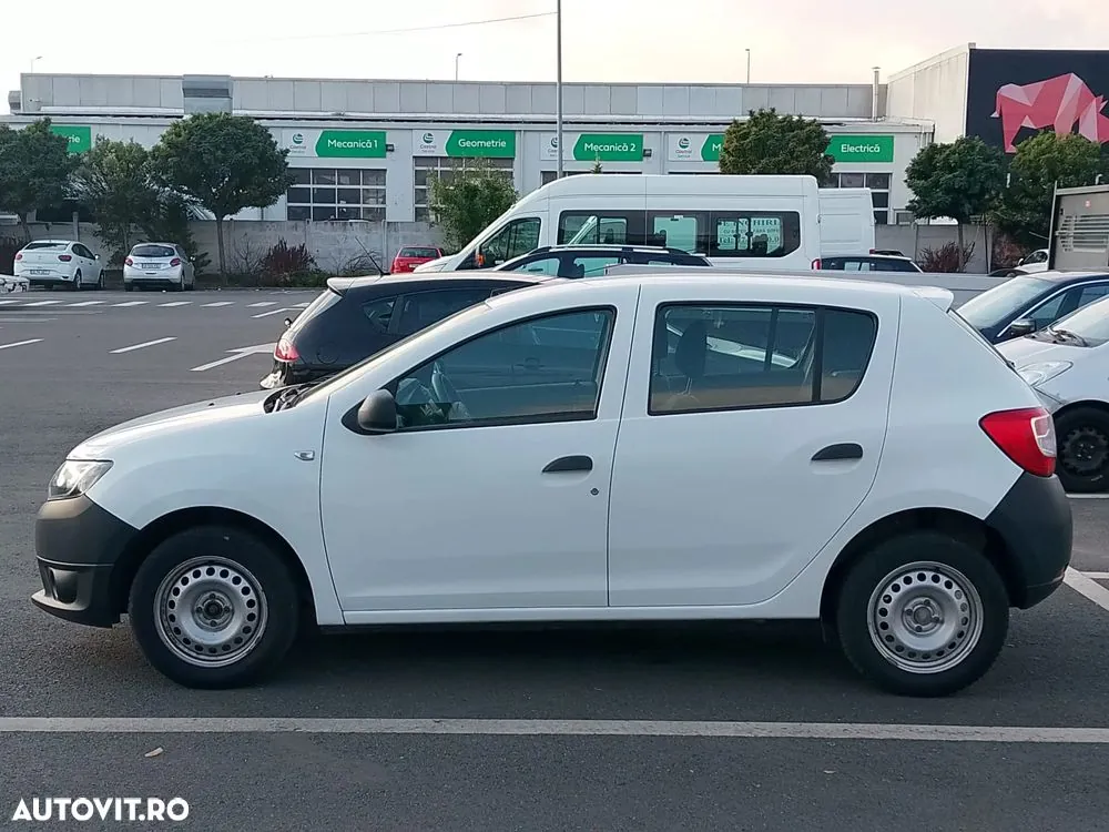 Dacia Sandero 2014 photo 3