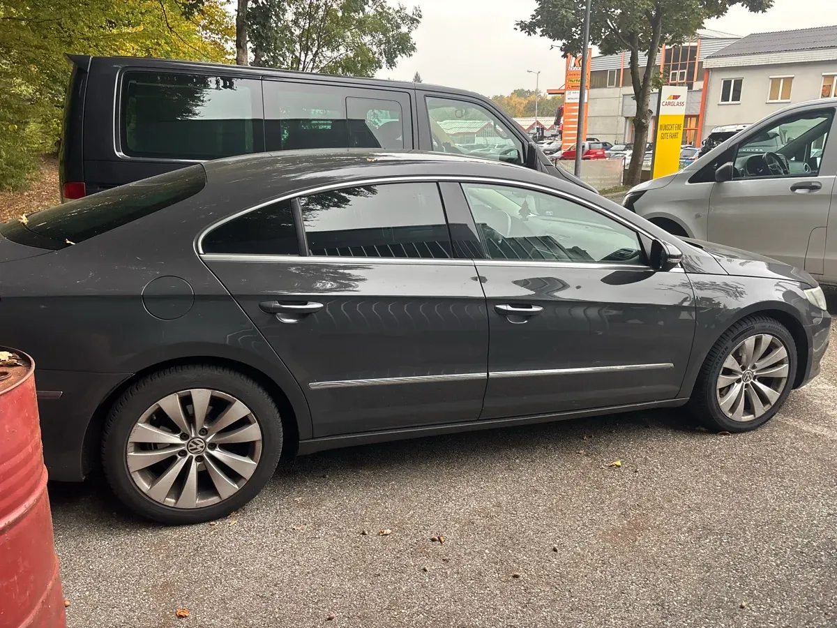 Volkswagen Passat Cc 2012 photo 3