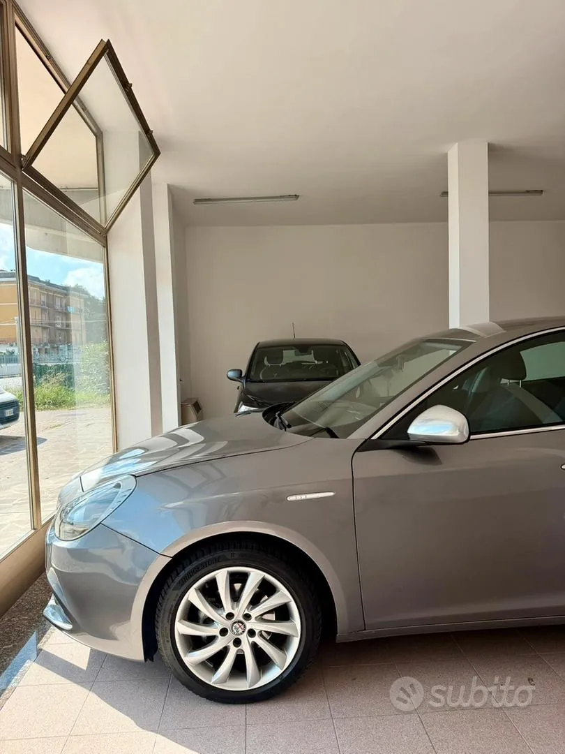 Alfa Romeo Giulietta 2016 photo 5