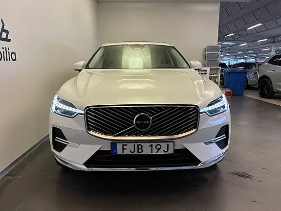 Volvo Xc60 2026 photo 2