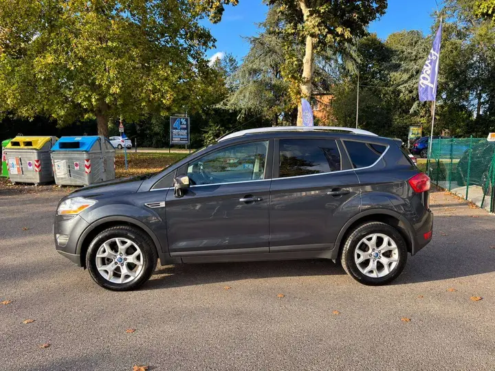 Ford Kuga 2010 photo 5
