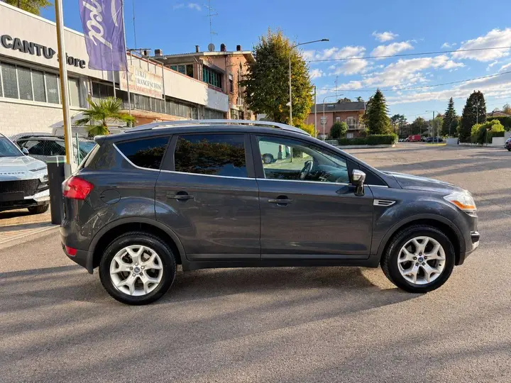 Ford Kuga 2010 photo 4