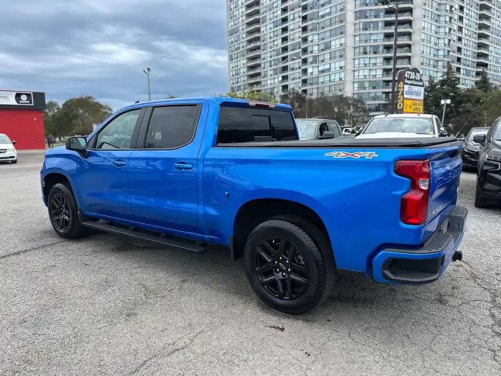 Chevrolet Silverado 1500 2025 photo 3