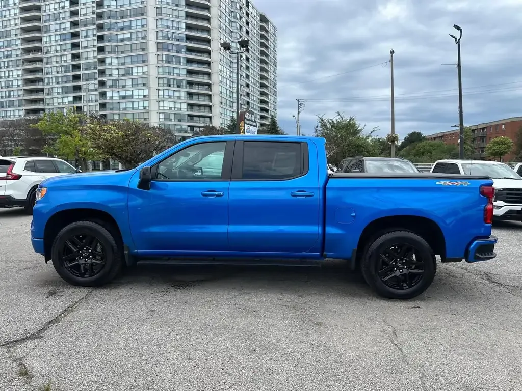 Chevrolet Silverado 1500 2025 photo 2