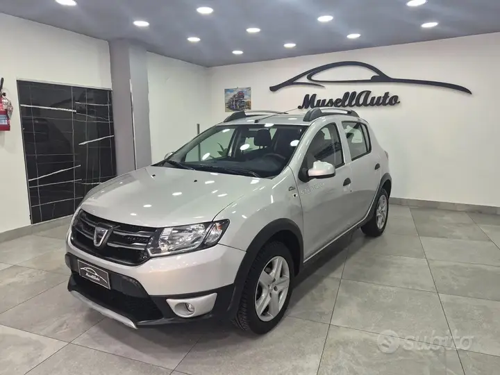 Dacia Sandero Stepway 2013 photo 3