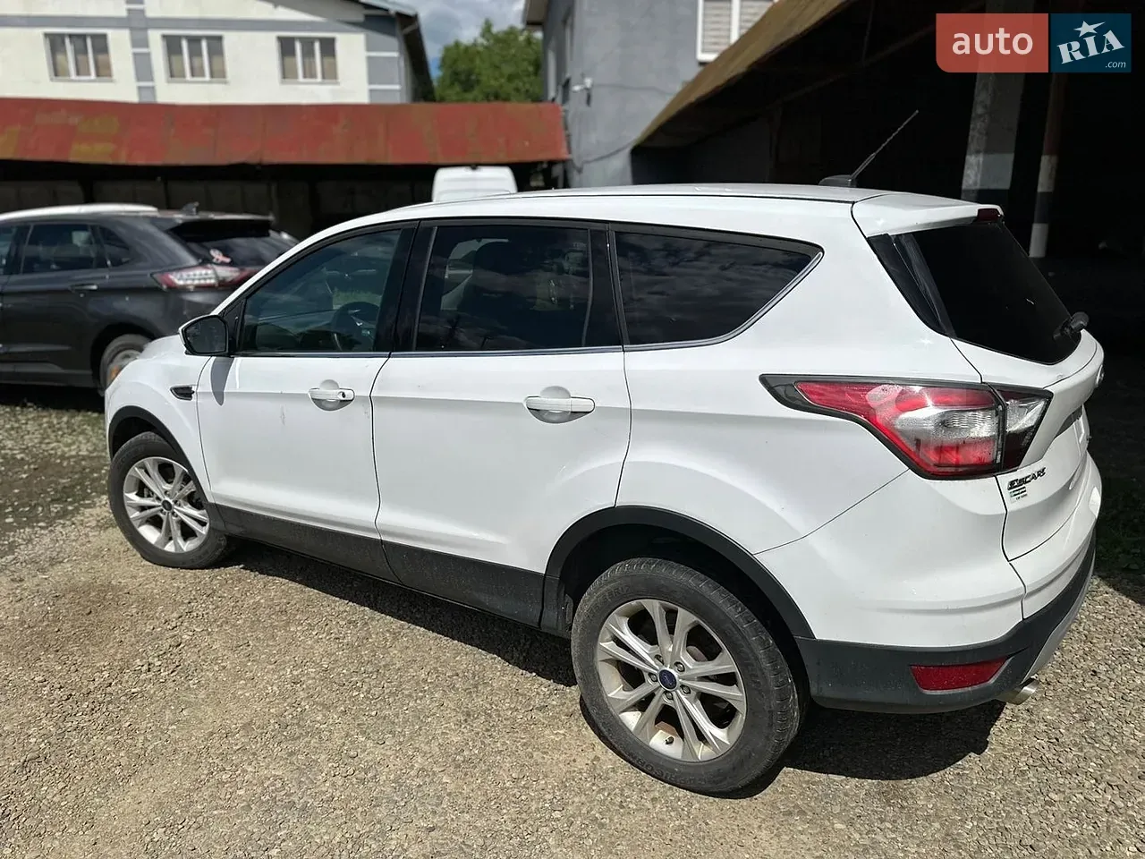 Ford Escape 2017 photo 4