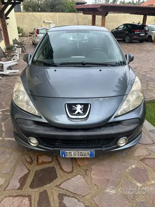 Peugeot 207