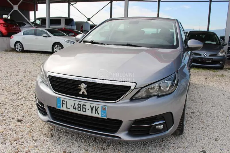 Peugeot 308 2019 photo 5