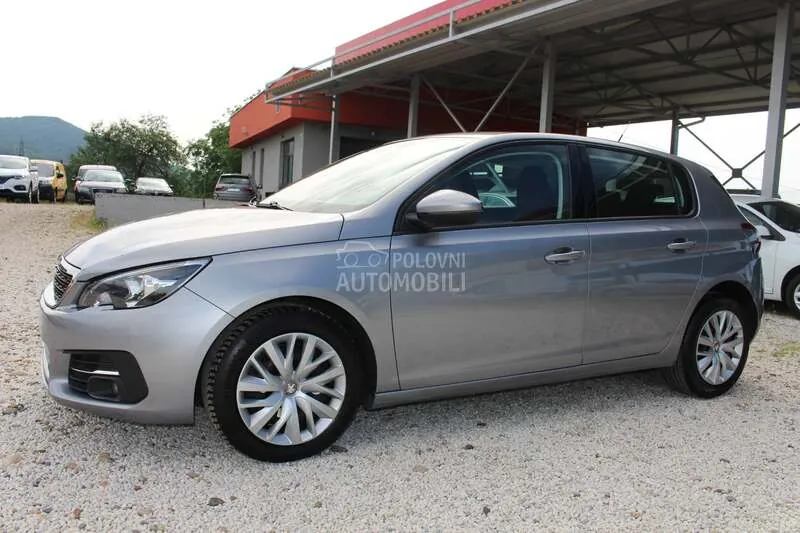 Peugeot 308 2019 photo 2